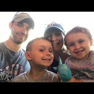 Meet your Posher, Mallory